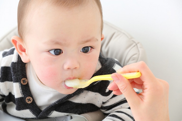 アレルギー 赤ちゃん 食べ物 【医師監修】危険？予防はできる？赤ちゃんの食物アレルギー